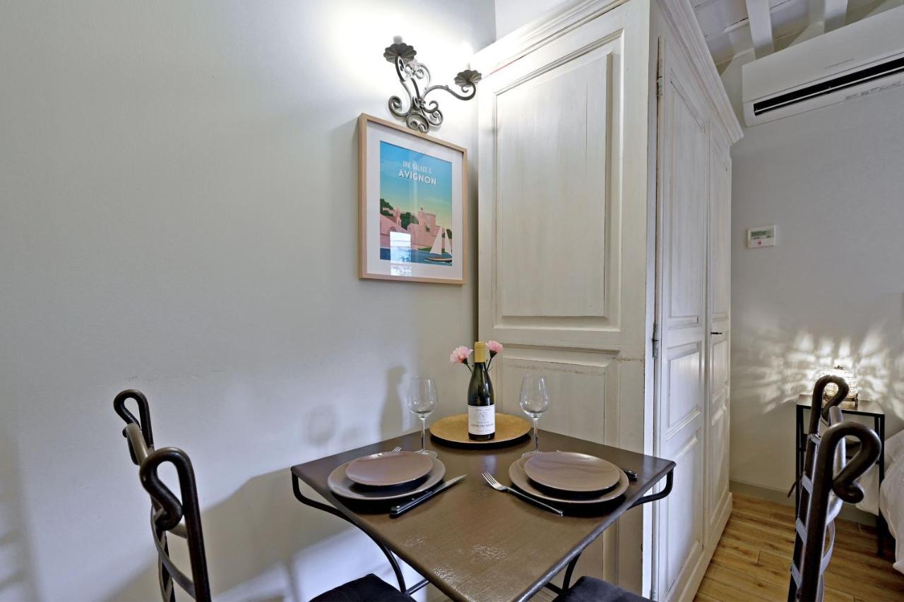 Appartement Au Coeur Des Papes, Dans Batisse De Charme & En Coeur De Avignon
